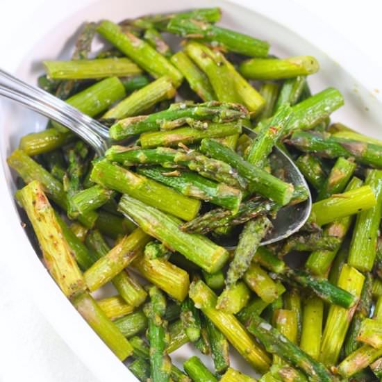 air fryer asparagus - Recipe photo by nowcookthis