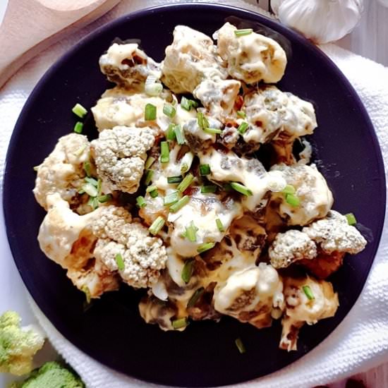 Crispy Broccoli with Cheesy Sauce - Recipe photo by TheButteryFairytale