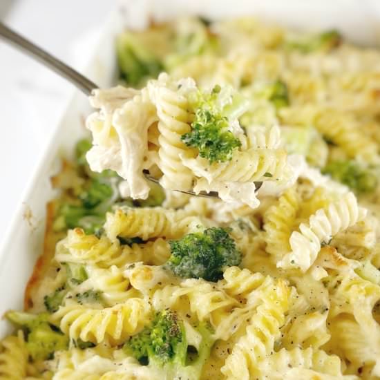 Chicken Broccoli Pasta Bake - Recipe photo by chef not required