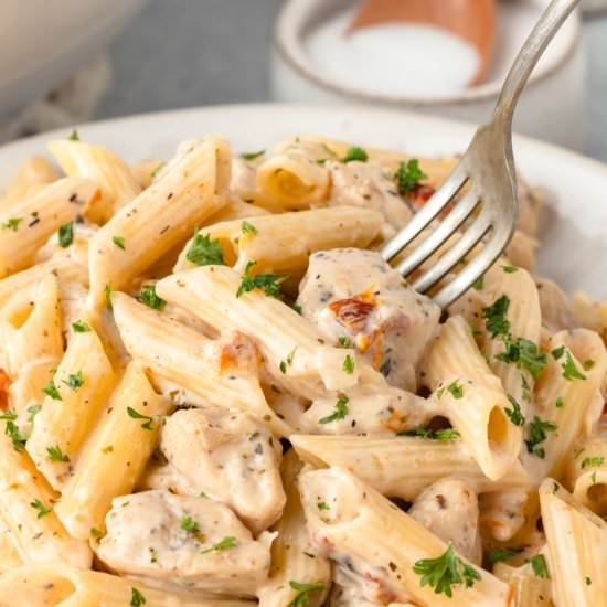 Marry Me Chicken Pasta - Recipe photo by LittleChefWithin