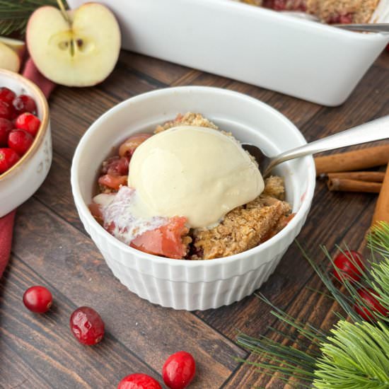 Cranberry Apple Crumble - Recipe photo by live to sweet