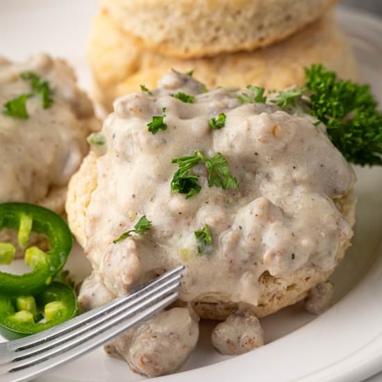 Jalapeno Sausage Gravy - Recipe photo by mytxkitchen