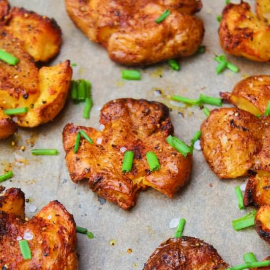 Crispy Smashed Potatoes - Recipe photo by Paromita Mandal
