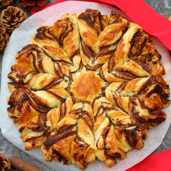 Nutella Puff Pastry Snowflake - Recipe photo by Paromita Mandal