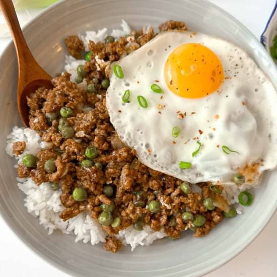 Cantonese Ground Beef And Eggs - Recipe photo by sassychopsticks9