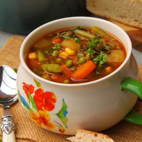 Easy Vegetable Soup - Recipe photo by Paromita Mandal