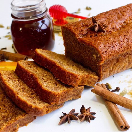 Moist Gingerbread Loaf Cake - Recipe photo by Rachida