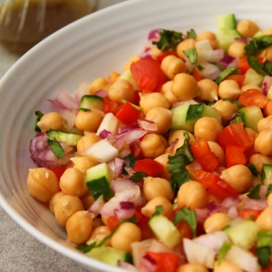 Mediterranean Chickpea Salad - Recipe photo by Paromita Mandal