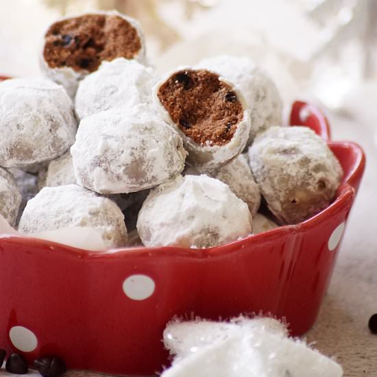 Double Chocolate Snowball Cookies - Recipe photo by blend with spices