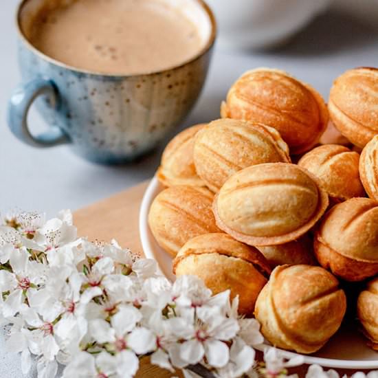 Oreshki Russian Walnut Cookies - Recipe photo by mmblog