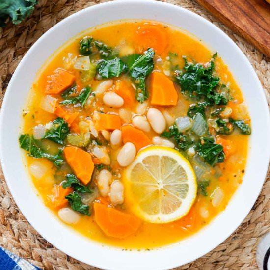 Lemony White Bean Soup with Kale - Recipe photo by bykelseysmith