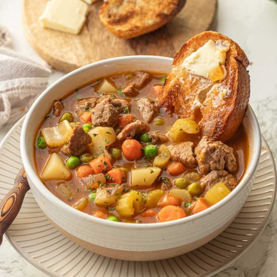 Slow Cooker Beef Stew - Recipe photo by eatdessertsnack