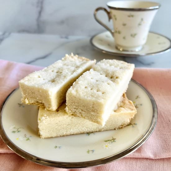 Traditional Scottish Shortbread - Recipe photo by theshortordercook
