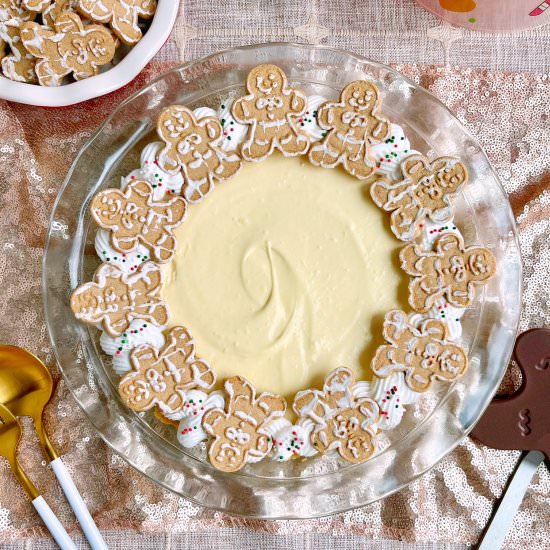 Frosted Gingerbread Pudding Pie - Recipe photo by theyummymuffin02