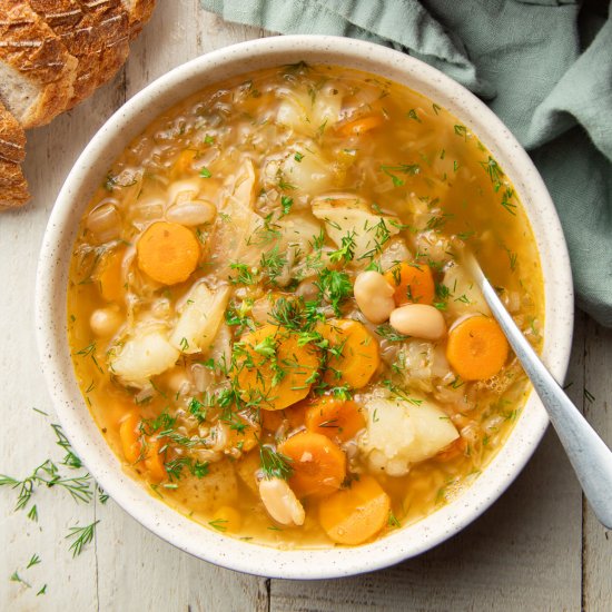 Sauerkraut Soup - Recipe photo by Connoisseurus Veg