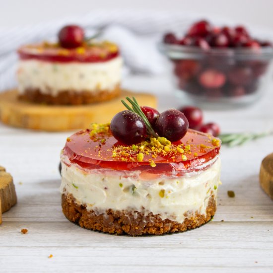 Pistachio Cranberry Cheesecake - Recipe photo by ThrivingInParenting