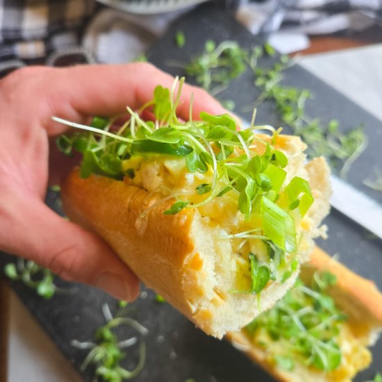 Cheesy Egg Scramble Baguettes - Recipe photo by HappyVeg1986