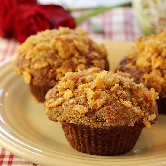 Banana bread muffins w/corn flakes - Recipe photo by Food Gal