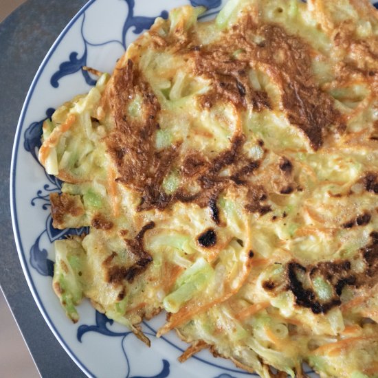 Bottle gourd and carrot pancake - Recipe photo by foodmakesmehappy