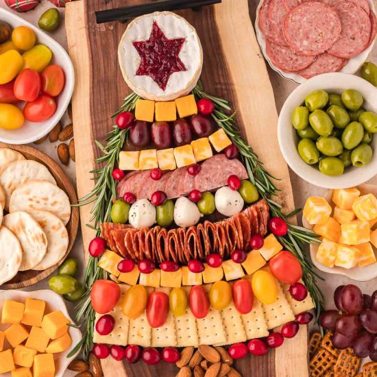 Christmas Tree Charcuterie Board - Recipe photo by Tessies Table