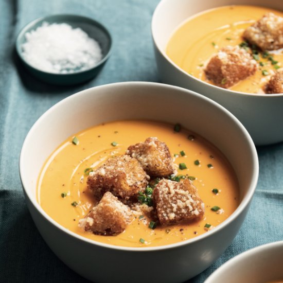 Creamy Tomato and Cauliflower Soup - Recipe photo by coolfooddude
