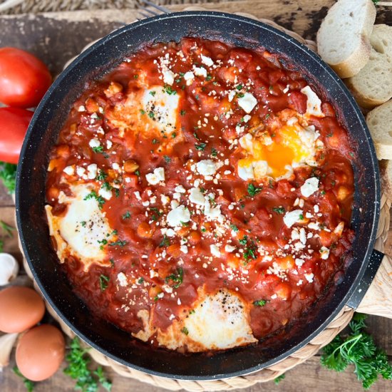 Shakshuka with Chickpeas & Feta - Recipe photo by Spain on a Fork