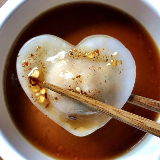 Har Gow Shrimp Dumplings 虾饺 - Recipe photo by Biting at the Bits