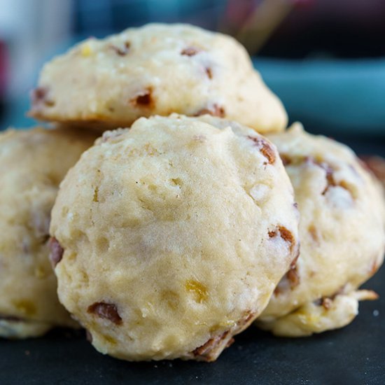 Banana Pecan with Caramel Chips - Recipe photo by Mycookiejourney