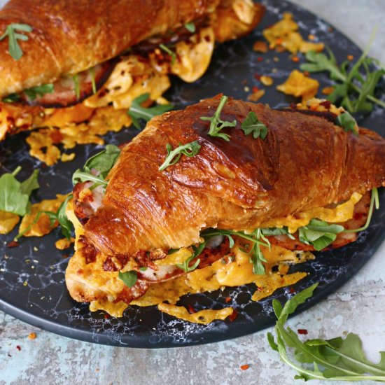 Croissant Breakfast Sandwich - Recipe photo by chilitochoc