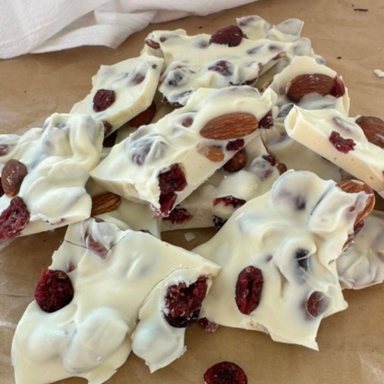 White Chocolate Almond Bark - Recipe photo by asweetthyme