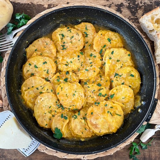 The ULTIMATE Spanish Potatoes - Recipe photo by Spain on a Fork