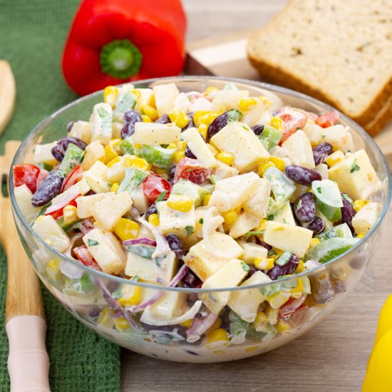 Easy Mexican Salad - Recipe photo by mecooks.com