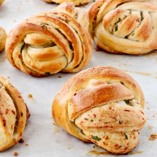 Swedish-Style Garlic Herb Buns - Recipe photo by karenskitchenstories