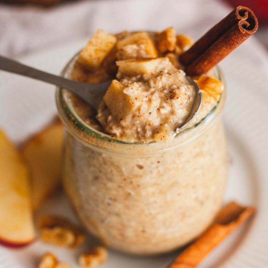 Applesauce Overnight Oats - Recipe photo by PastryWishes