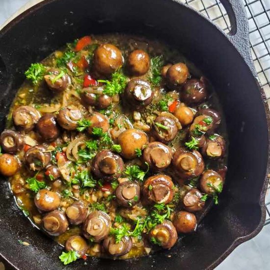 Buttery Garlic & Herb Baby Buttons - Recipe photo by HappyVeg1986