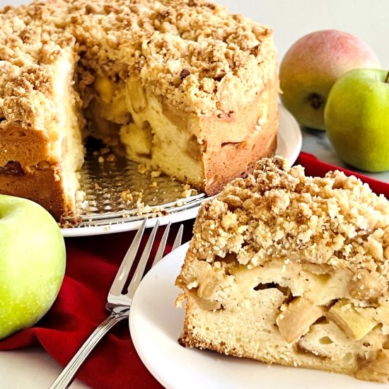 Apple Crumb Coffee Cake - Recipe photo by theshortordercook