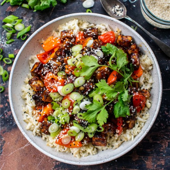 Sweet Chilli Tofu & Cauliflower Rice - Recipe photo by theflexitarian