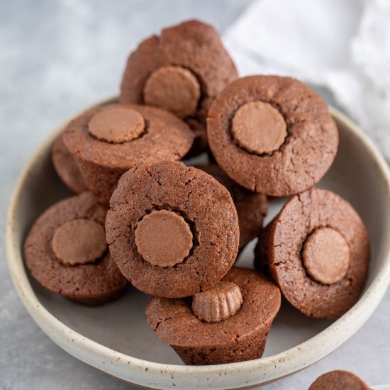 Peanut Butter Brownie Bites - Recipe photo by BeyondtheCoop