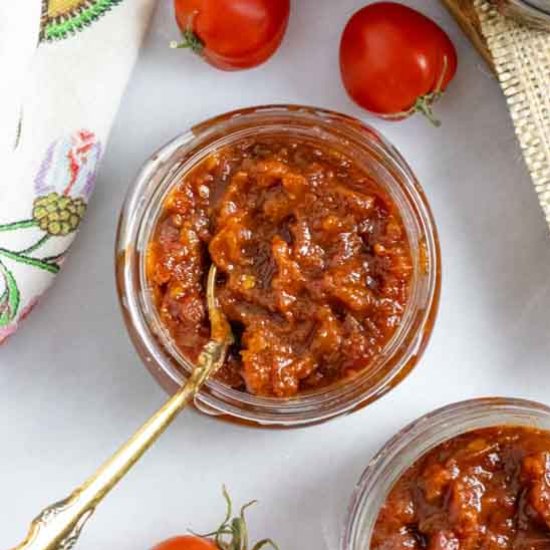 Tomato Chili Jam (Tomato Marmalade) - Recipe photo by Rad Foodie