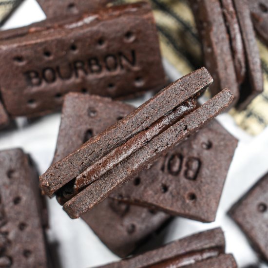 Bourbon Biscuits - Recipe photo by bastecutfold