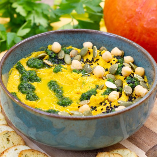Pumpkin Hummus - Recipe photo by mecooks.com