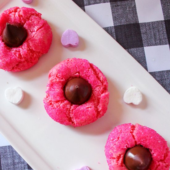 Pink Sparkle Kiss Cookies - Recipe photo by Skinny Sweets