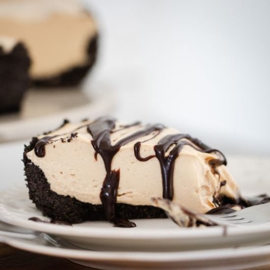 Amazing No-Bake Peanut Butter Pie! - Recipe photo by lovealwaysnaomi