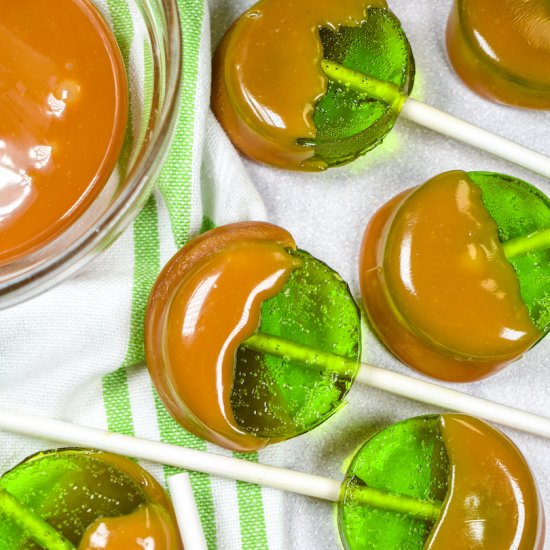 Caramel Apple Lollipops - Recipe photo by bastecutfold
