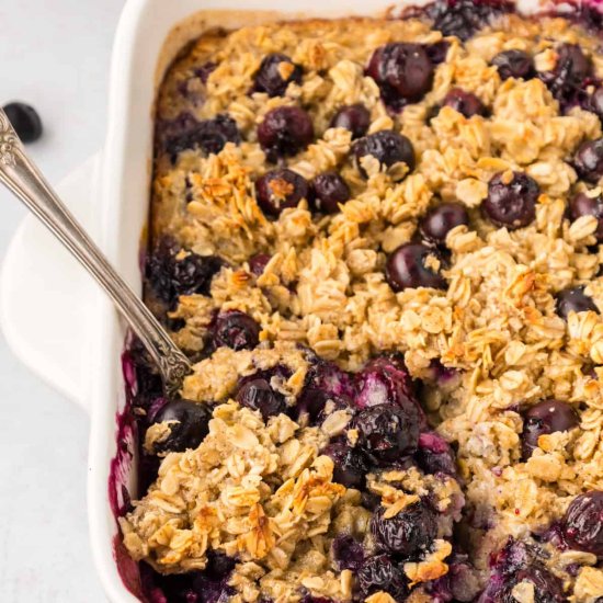 Baked Blueberry Oatmeal - Recipe photo by livingchirpy