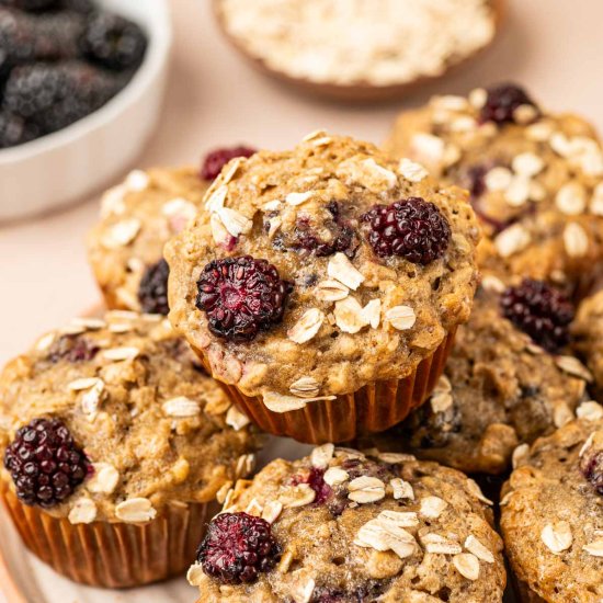 Banana Blackberry Oatmeal Muffins - Recipe photo by Abi Thiya