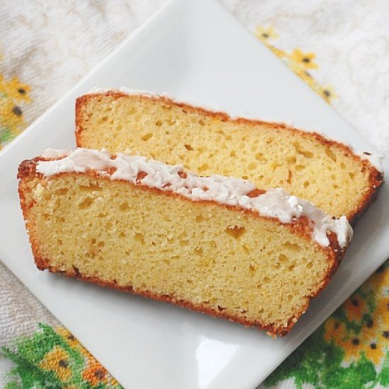Copycat Starbucks lemon loaf - Recipe photo by evabakes