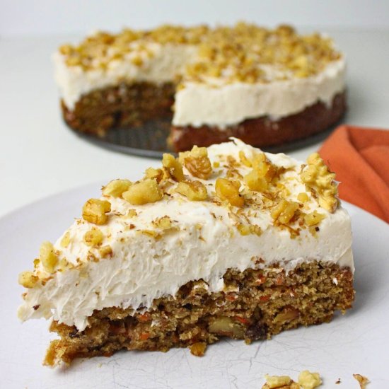Vegan Carrot Cake Cheesecake - Recipe photo by jencardenas