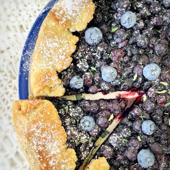 Blueberry and Thyme Shortcrust Tart - Recipe photo by hayovasweets-en