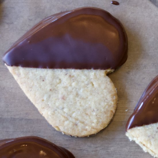 Chocolate Linzer Cookies - Recipe photo by lanebakery